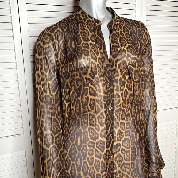 BCBGMAXAZRIA Anderson Leopard Print Sheer 100% Silk Button Front Blouse Shirt S - Picture 4 of 8